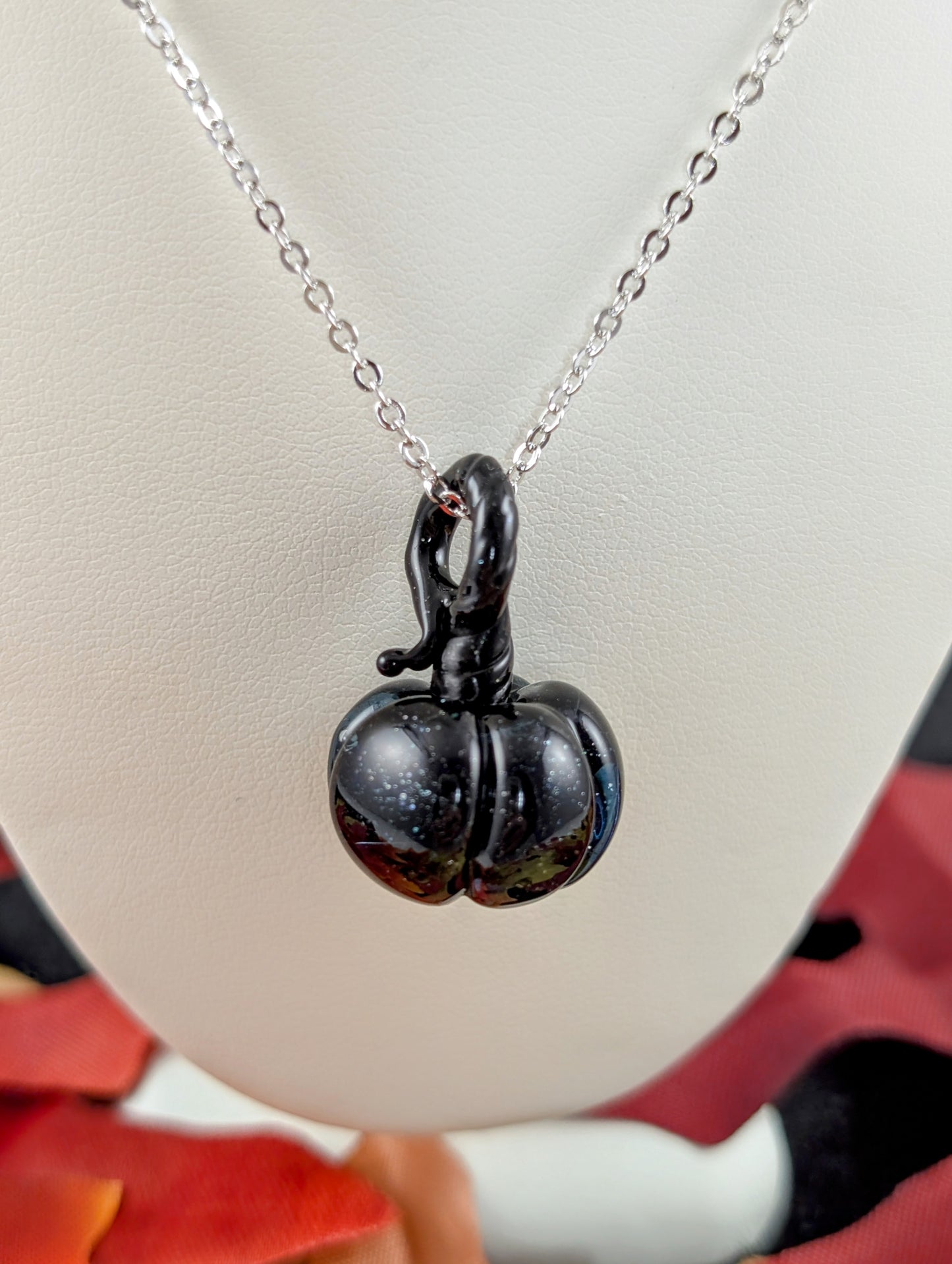 Pumpkin Pendant - Night Magic